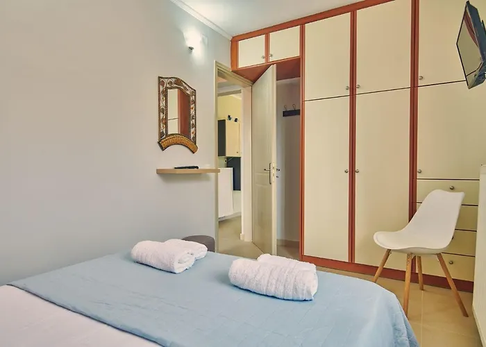 Mika\'S Valley View House